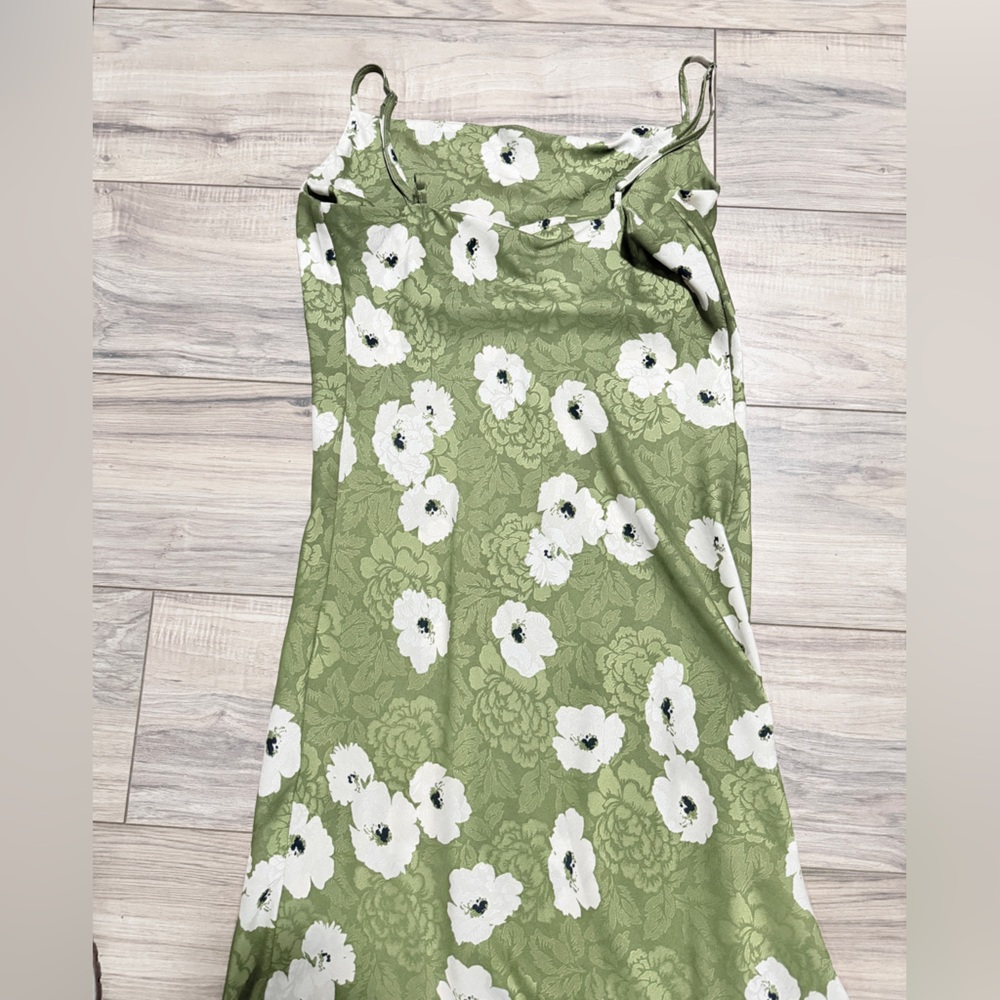 NWOT. Atnlewhi Floral Green Maxi Dress size L. - Picture 6 of 16